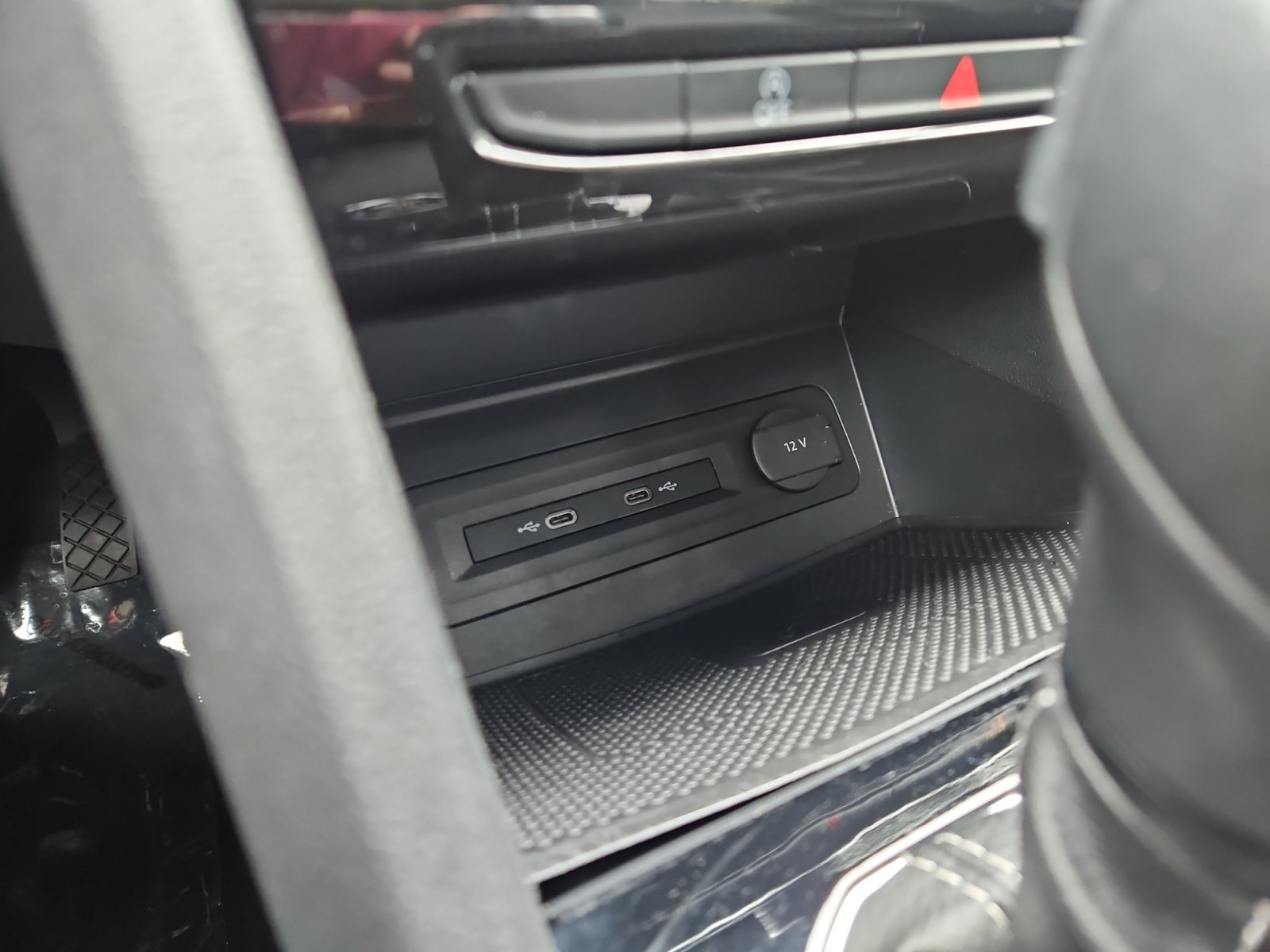 Used 2022 Volkswagen Atlas SE AWD/4WD image 22