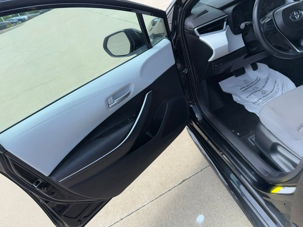 Certified 2023 Toyota Corolla SE w/ Carpet Mat Package (TMS) FWD image 17