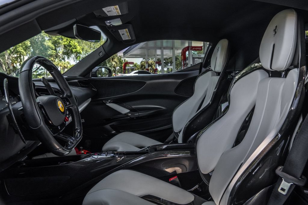 Used 2022 Ferrari SF90 Stradale AWD/4WD image 33