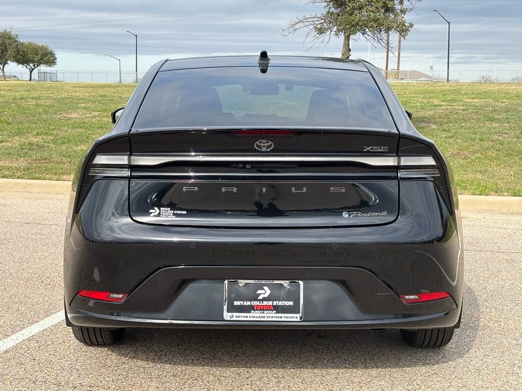 Used 2024 Toyota Prius Prime Premium w/ Advanced Technology Package image 6