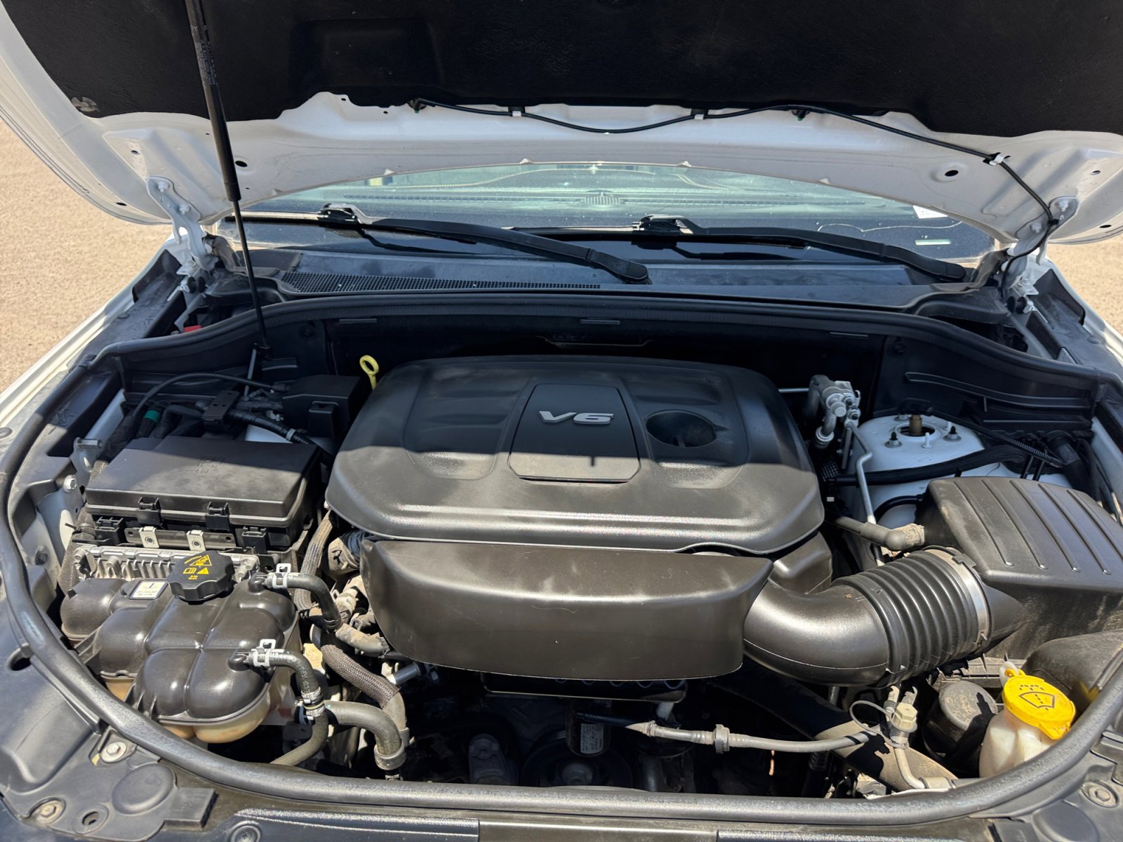 Used 2018 Jeep Grand Cherokee Overland AWD/4WD image 31