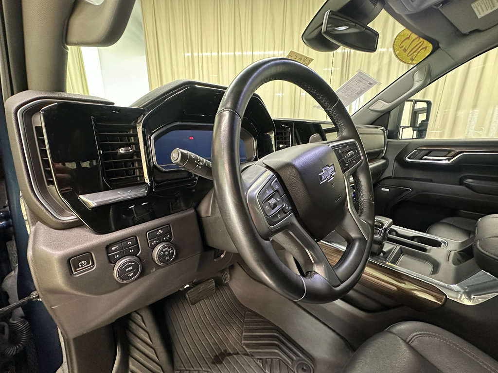 Certified 2023 Chevrolet Silverado 1500 LT Trail Boss w/ Convenience Package II AWD/4WD image 27