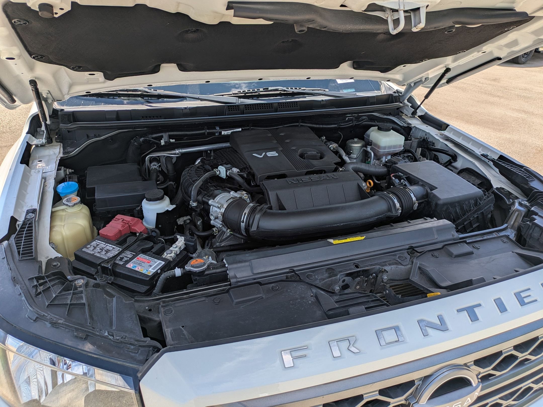 Used 2022 Nissan Frontier SV w/ Technology Package image 31