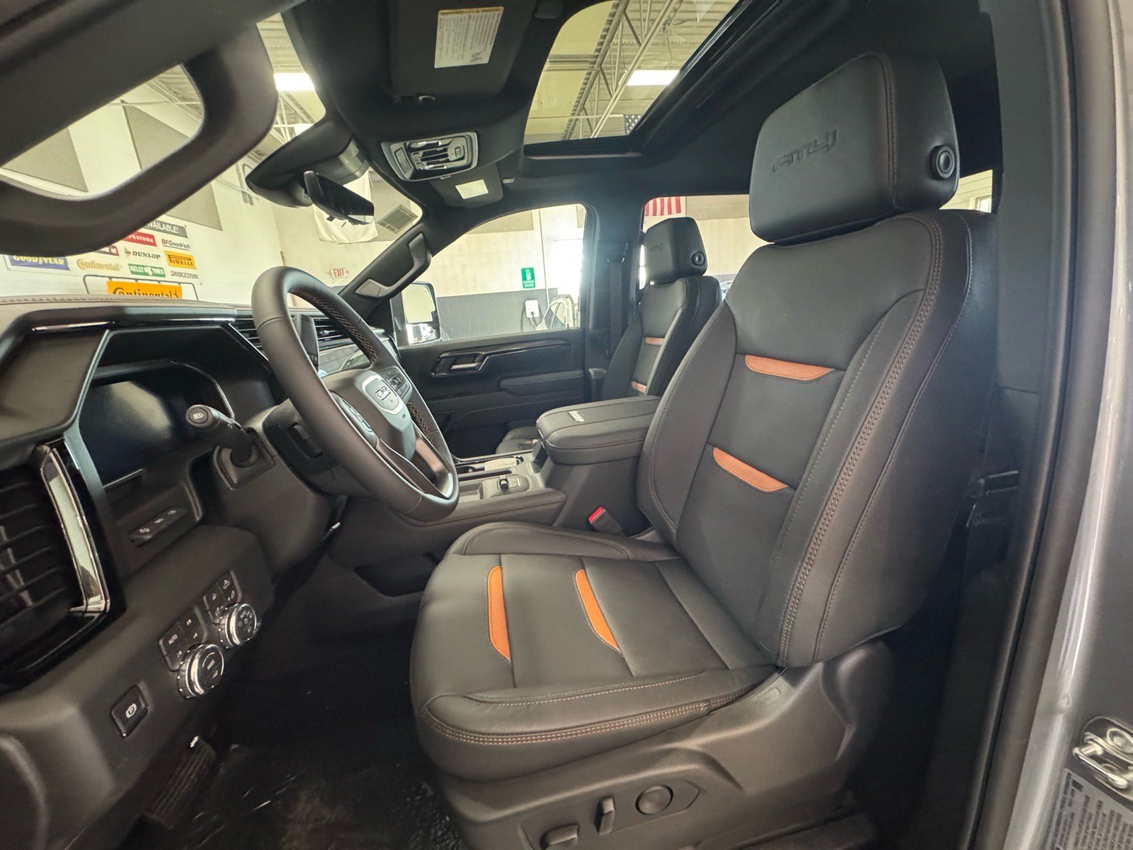 New 2026 GMC Sierra 2500 AT4 w/ AT4 Premium Plus Package AWD/4WD image 18