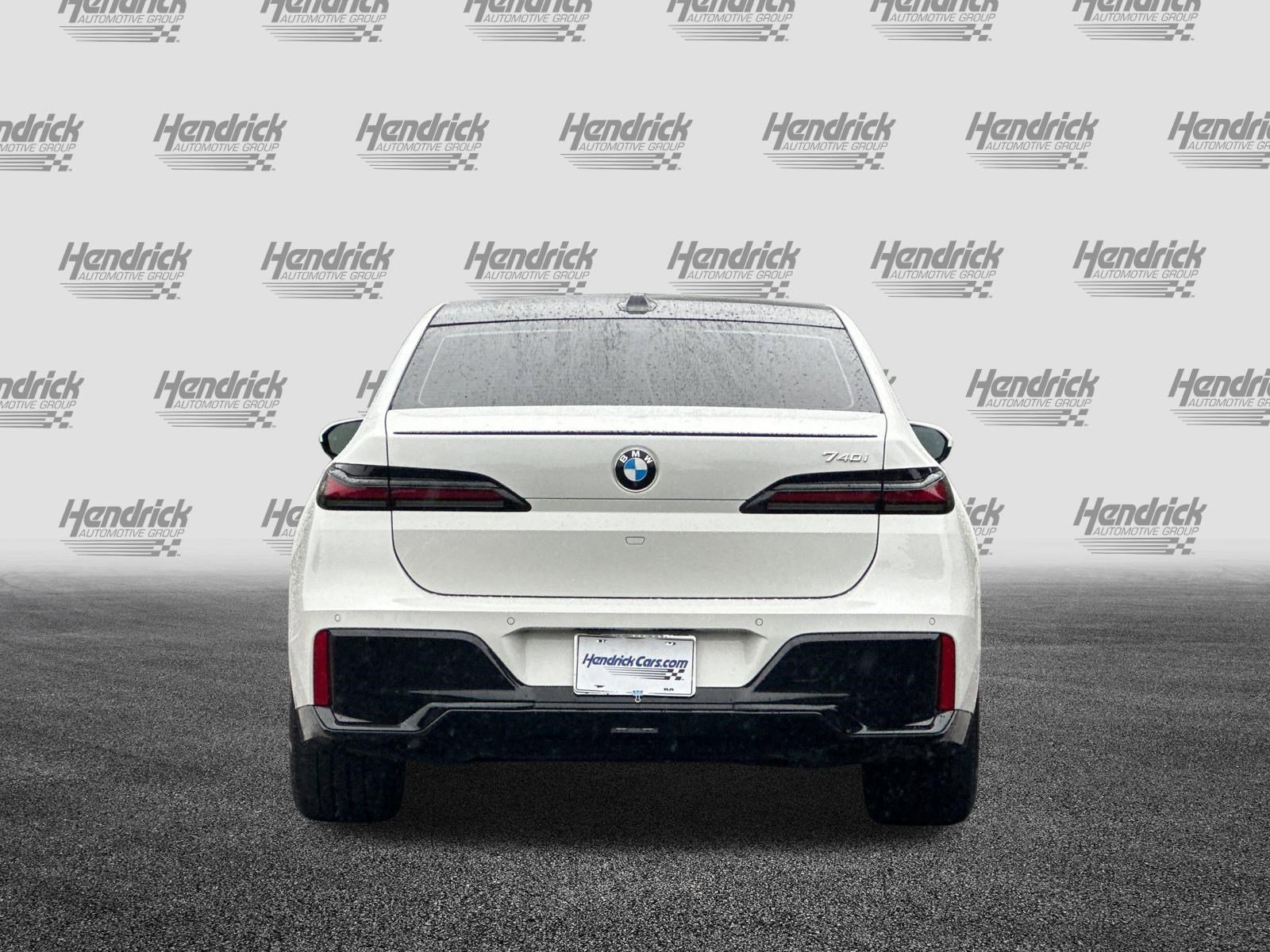 Certified 2025 BMW 740i RWD image 6
