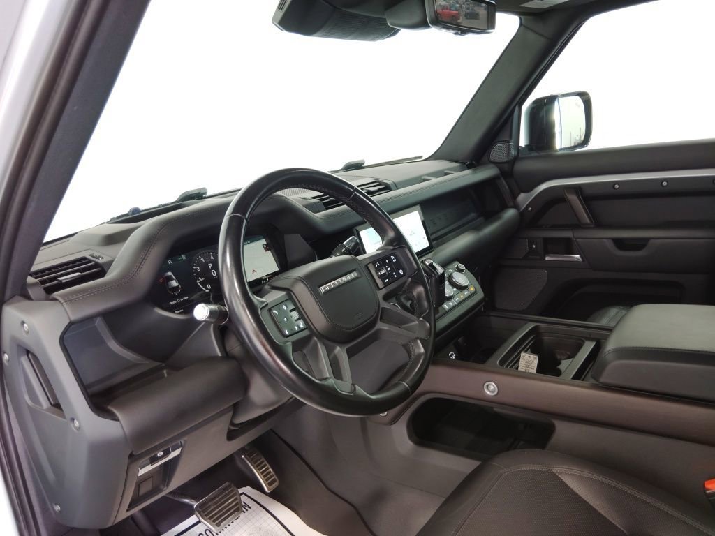 Used 2022 Land Rover Defender 110 X image 34