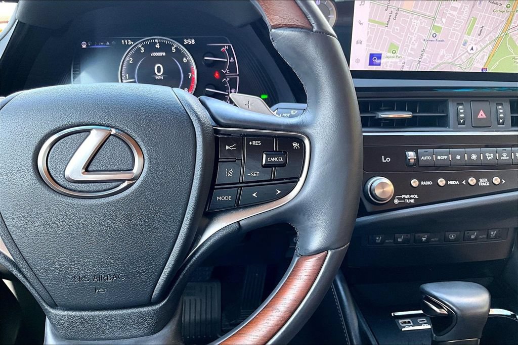 Used 2024 Lexus ES 350 Ultra Luxury w/ Accessory Package (Z2) FWD image 28