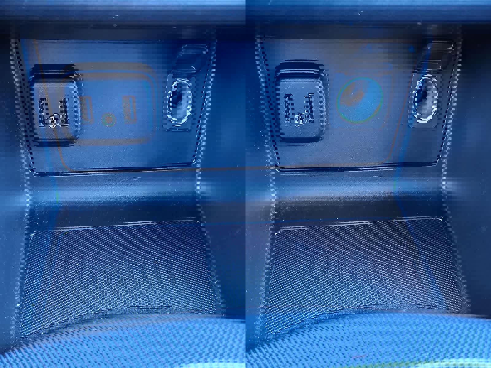 Used 2022 Chevrolet Colorado Z71 image 29