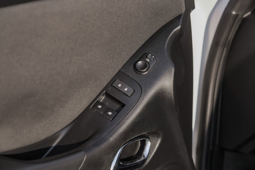 Used 2015 Chevrolet Camaro SS w/ Rear Vision Package image 37