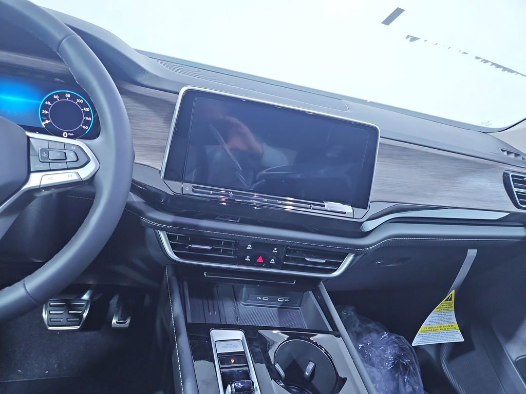 New 2026 Volkswagen Atlas SEL Premium R-Line image 17