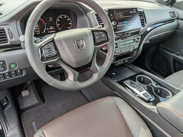 New 2026 Honda Ridgeline Black Edition image 3
