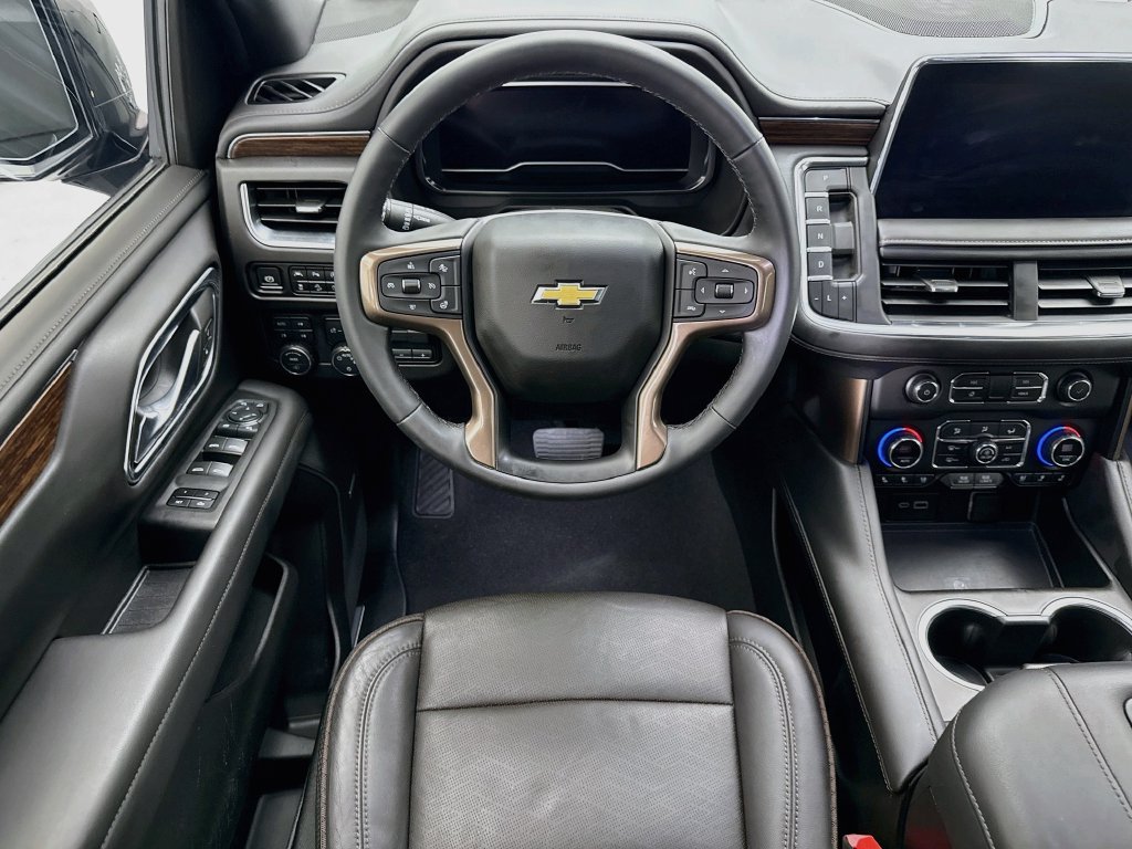 Used 2024 Chevrolet Tahoe High Country AWD/4WD image 10