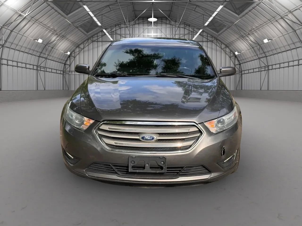 Used 2014 Ford Taurus SEL w/ Equipment Group 201A image 2