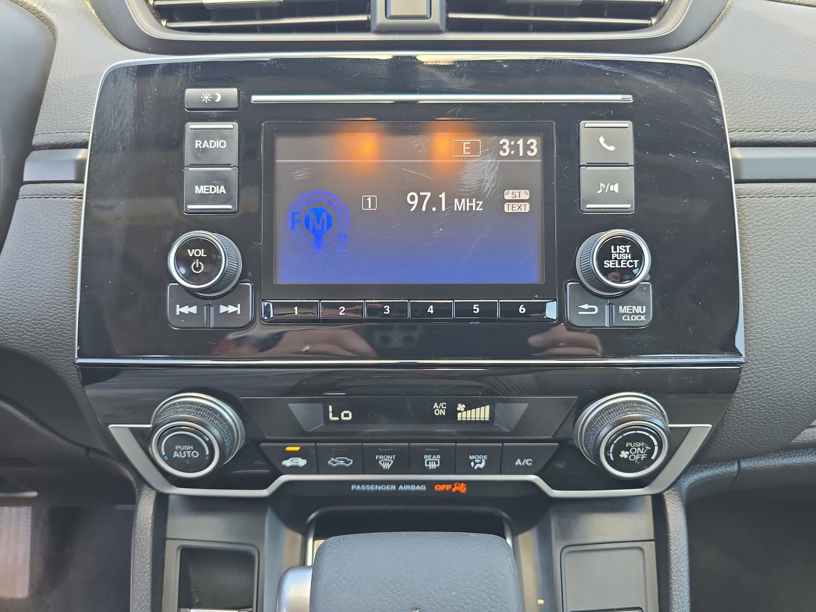Used 2019 Honda CR-V LX image 17