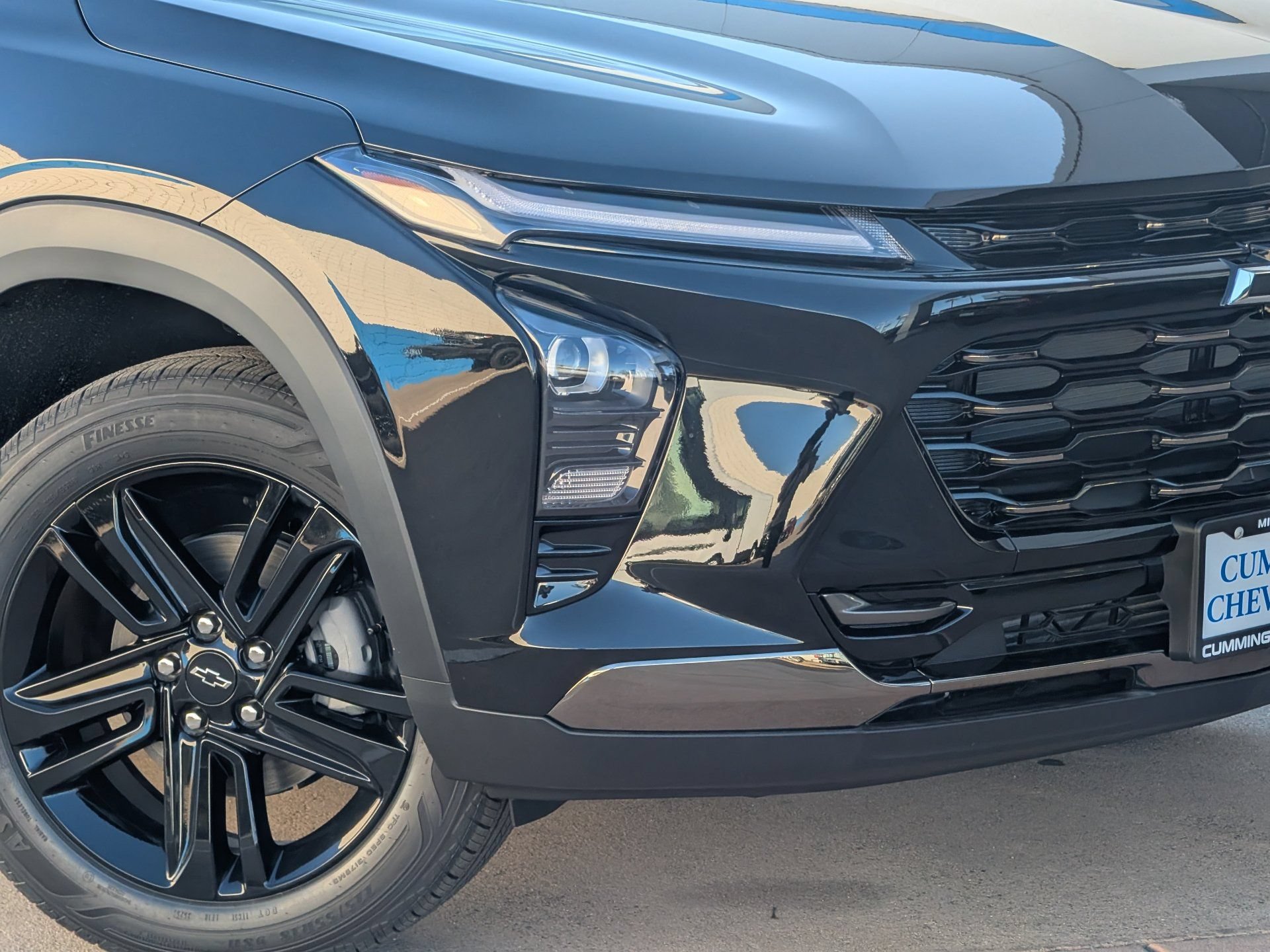 New 2026 Chevrolet Trax ACTIV w/ Driver Confidence Package FWD image 3