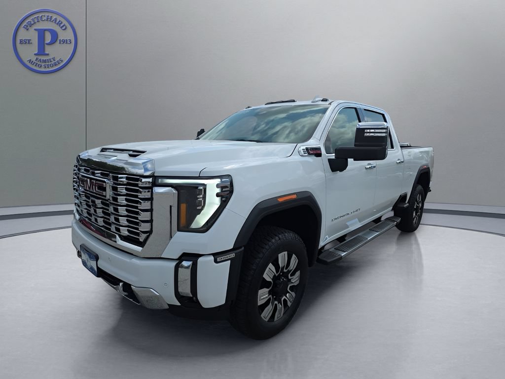 New 2026 GMC Sierra 3500 Denali w/ Denali Reserve Package AWD/4WD image 3