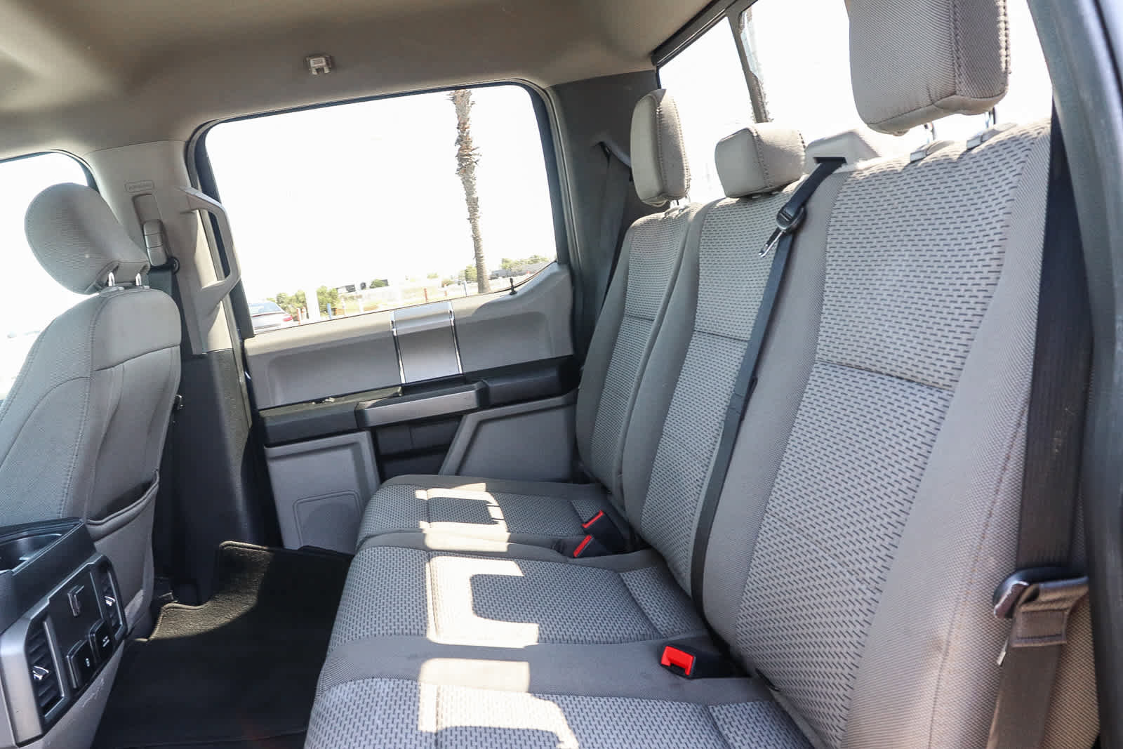 Used 2020 Ford F250 XLT w/ XLT Premium Package image 22