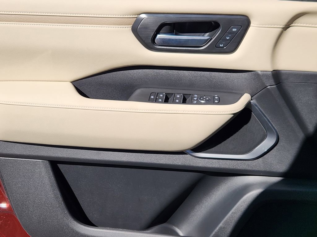 New 2026 Nissan Armada Platinum Reserve image 15