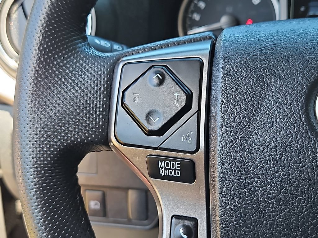 Used 2023 Toyota Tacoma SR5 w/ Black Out Package (TMS) AWD/4WD image 21