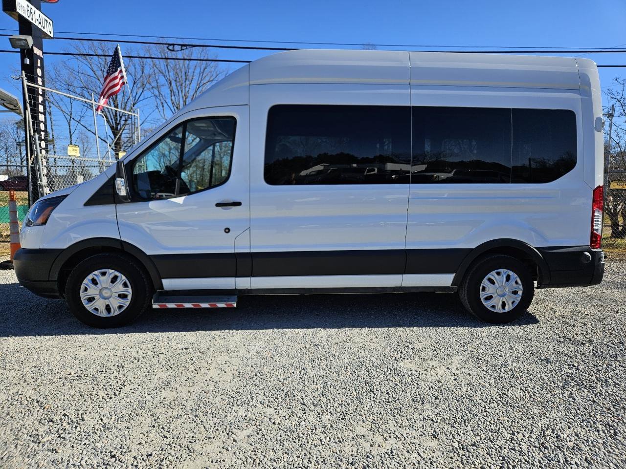 Used 2019 Ford Transit 350 XL RWD image 3