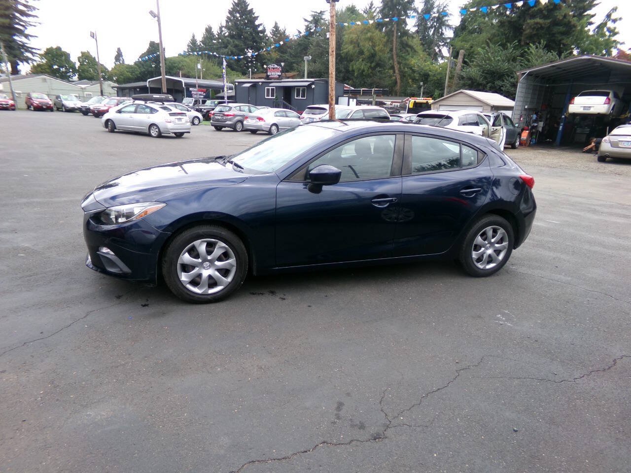 Used 2014 MAZDA MAZDA3 i Sport
