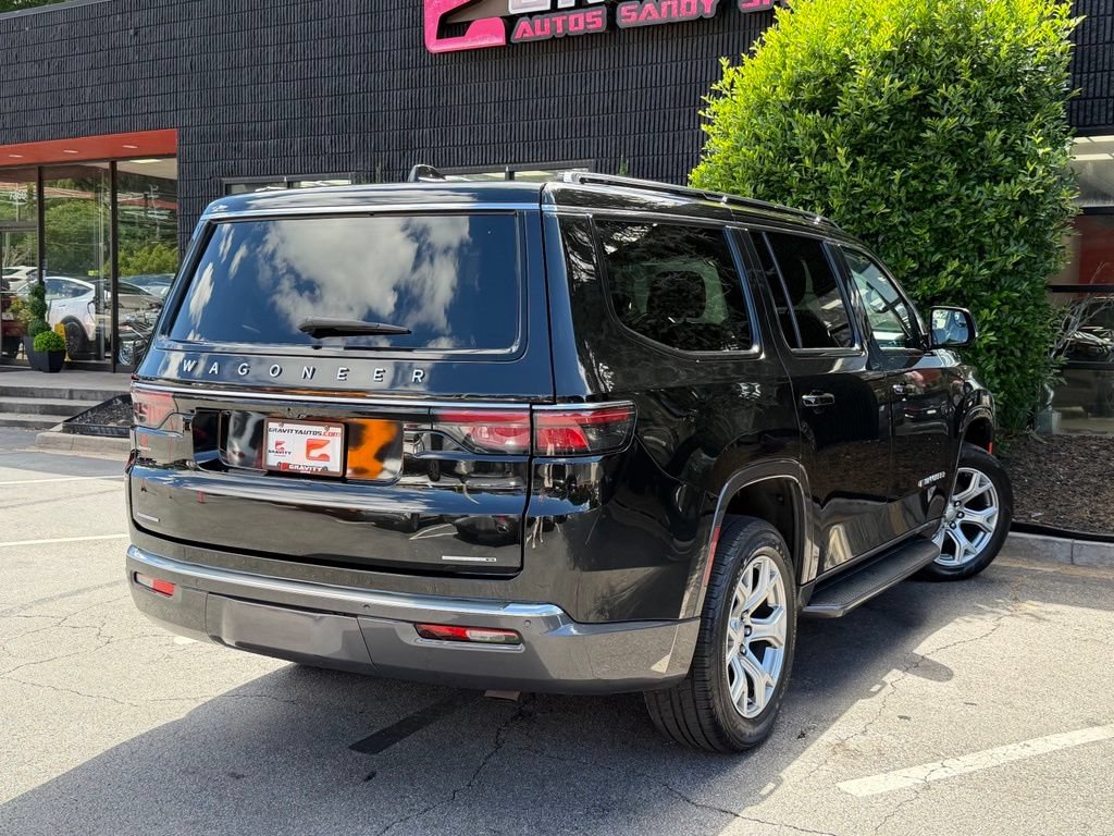 Used 2022 Jeep Wagoneer Series II AWD/4WD image 12