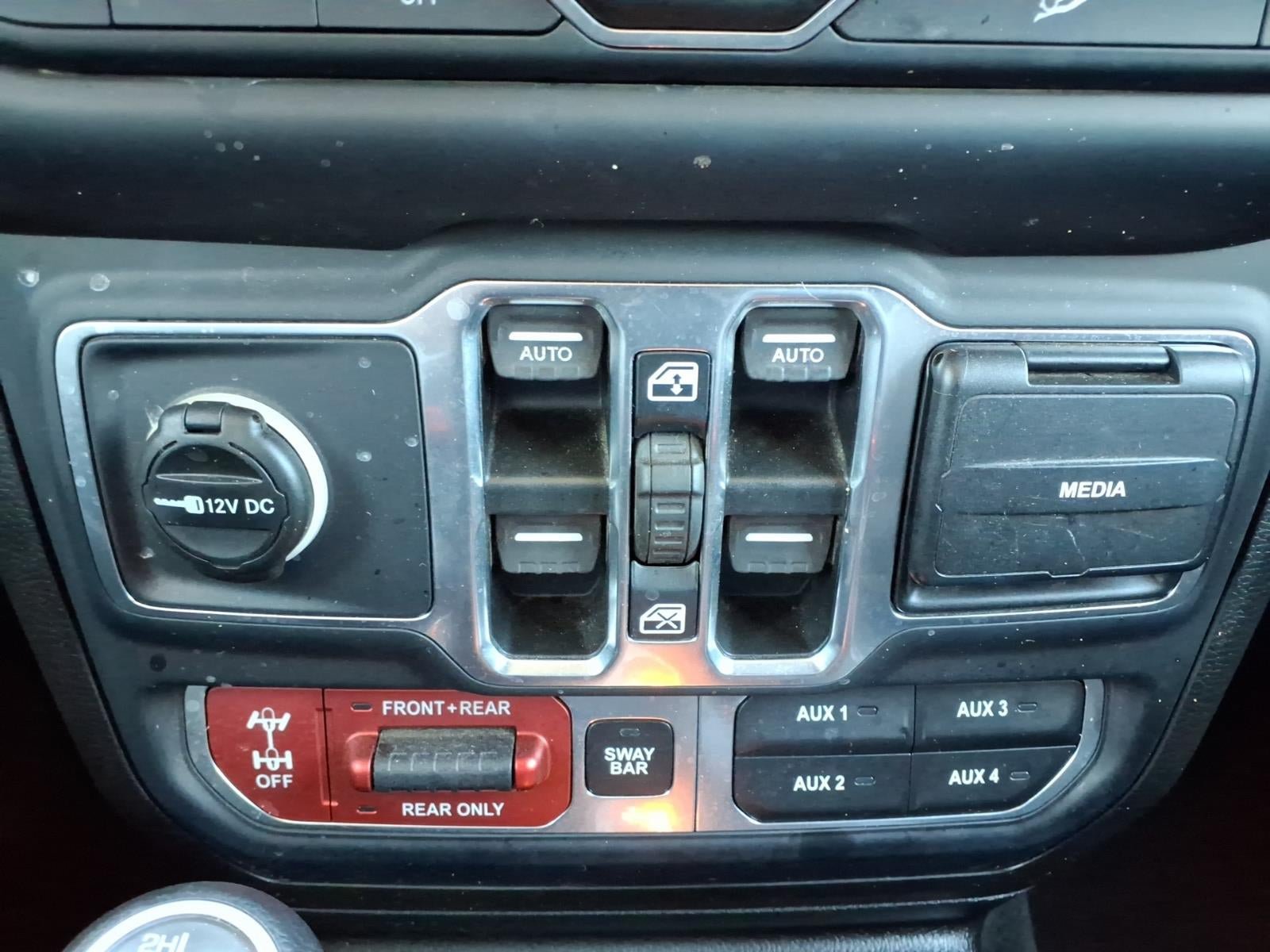 Used 2019 Jeep Wrangler Unlimited Rubicon AWD/4WD image 25