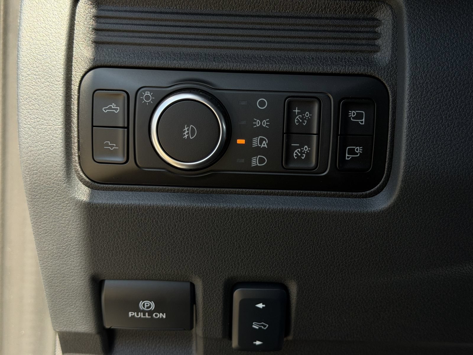 New 2026 Ford F350 Platinum AWD/4WD image 22