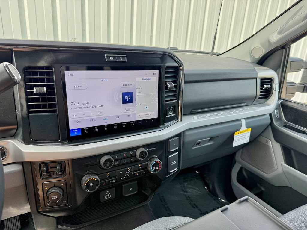 New 2026 Ford F250 XLT w/ XLT Premium Package AWD/4WD image 21