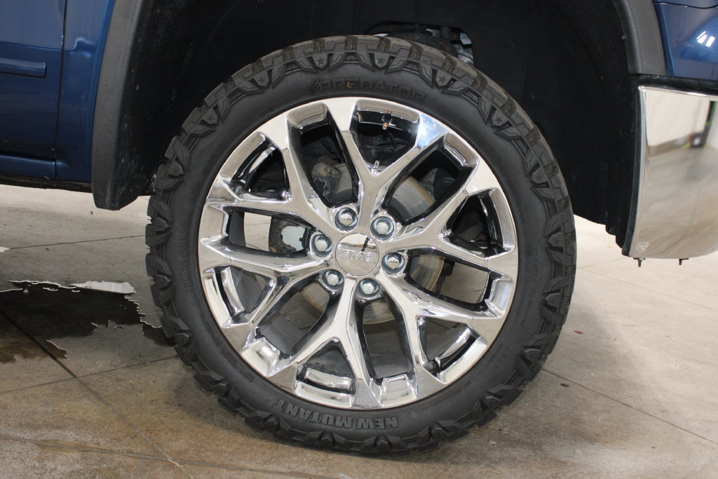 Used 2015 GMC Sierra 1500 SLE AWD/4WD image 55