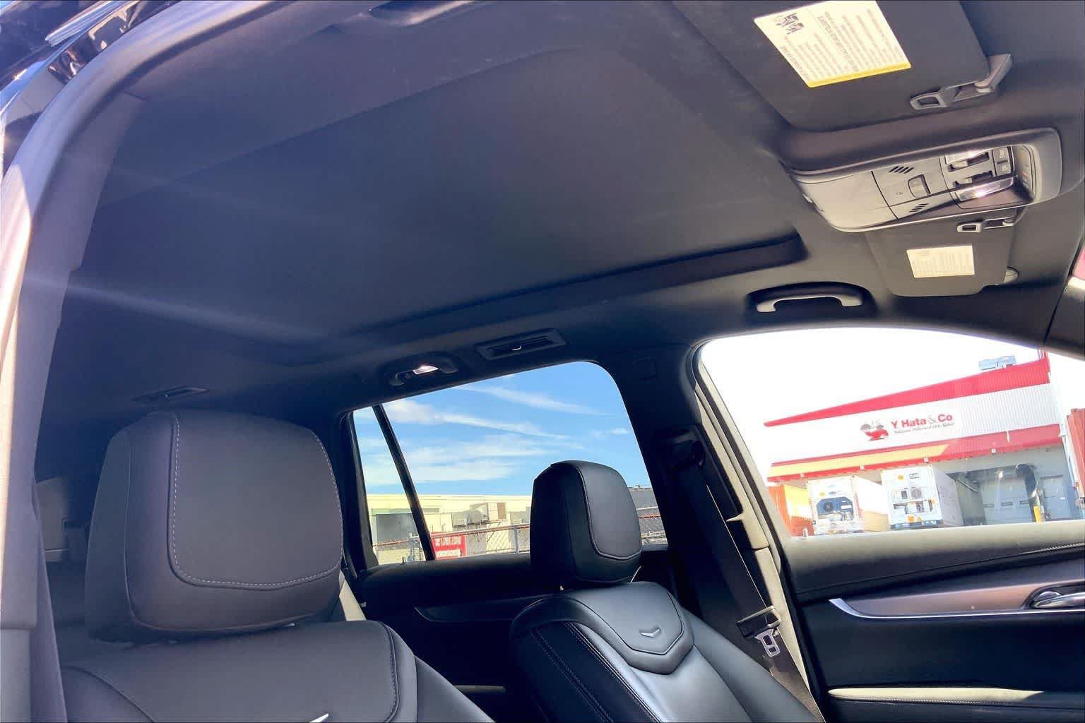 Used 2023 Cadillac XT6 Luxury FWD image 30