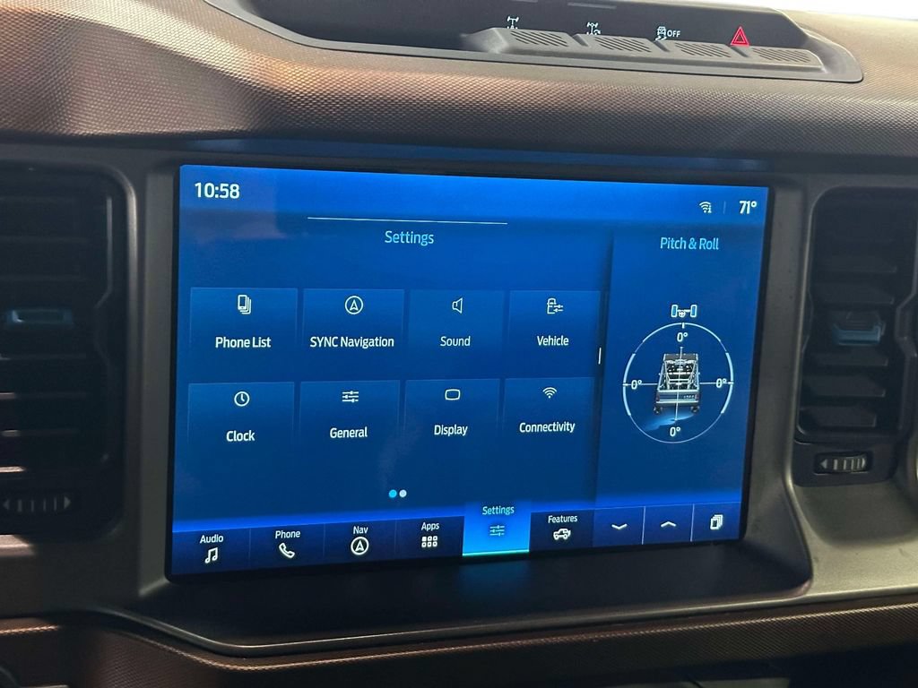 Certified 2022 Ford Bronco Outer Banks AWD/4WD image 2