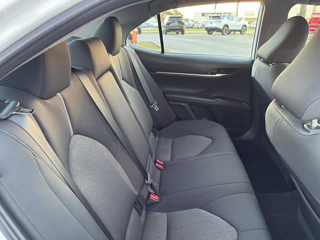 Used 2024 Toyota Camry LE FWD image 10