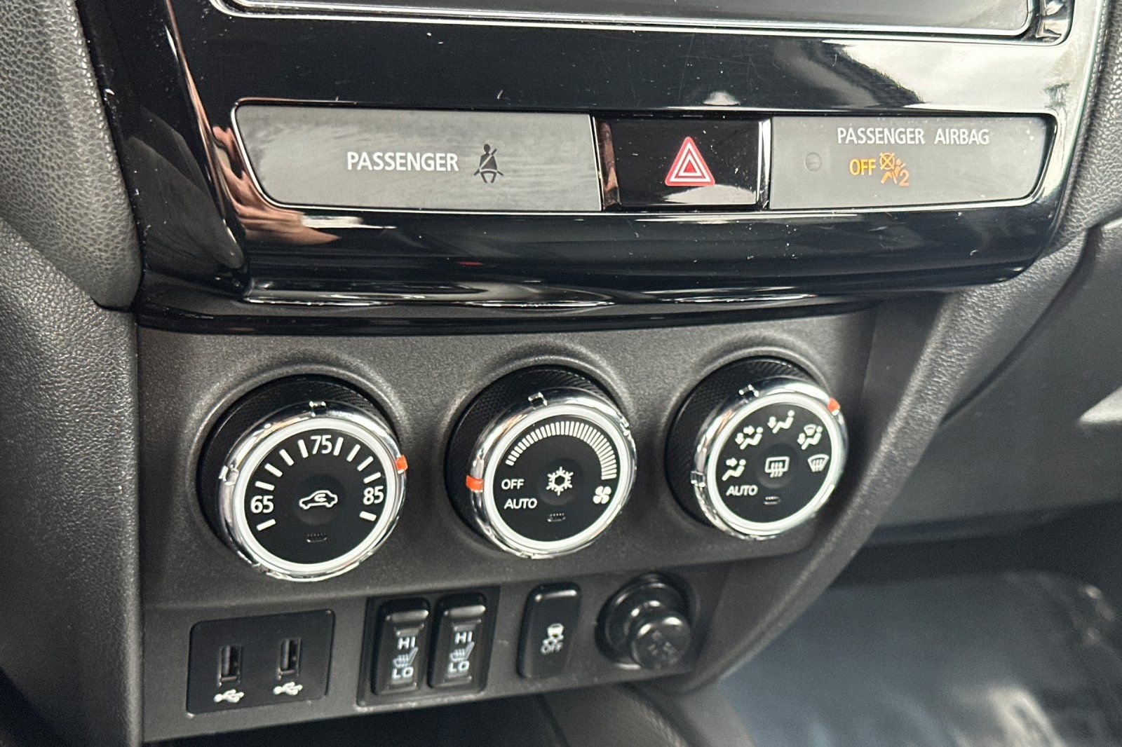 Used 2018 Mitsubishi Outlander Sport SEL AWD/4WD image 22