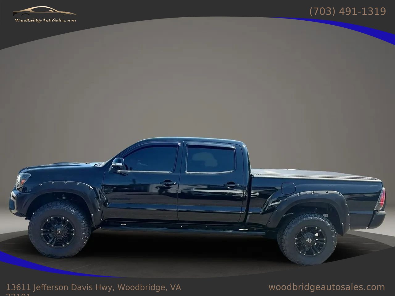 Used 2015 Toyota Tacoma 4x4 Double Cab w/ TRD Sport Package image 3