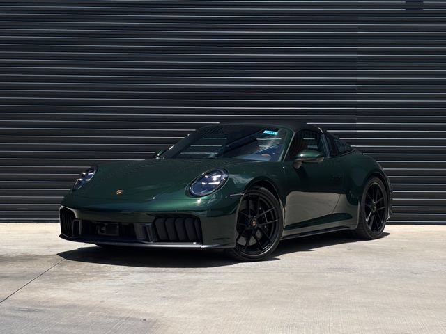 Certified 2026 Porsche 911 Targa 4 GTS AWD/4WD image 1