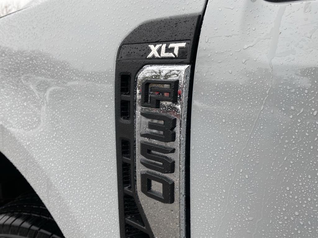New 2026 Ford F350 XLT w/ XLT Premium Package image 46
