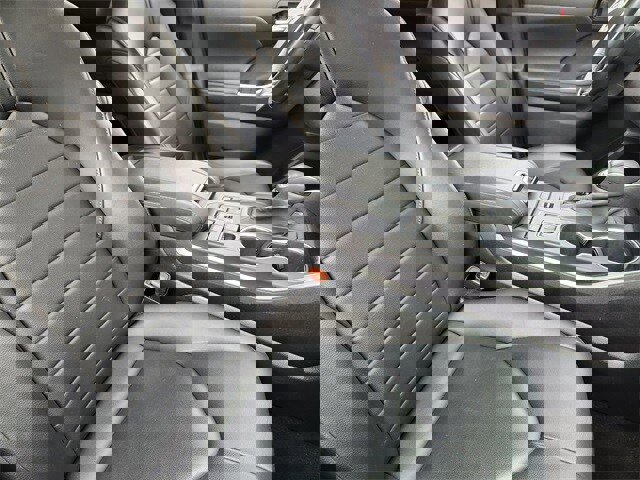 Used 2020 Toyota Highlander XLE image 10