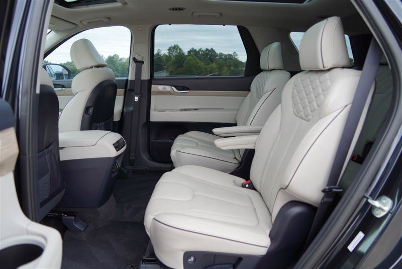 Used 2022 Hyundai Palisade Limited w/ Cargo Package AWD/4WD image 67