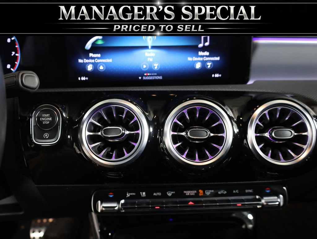 Used 2022 Mercedes-Benz CLA 250 4MATIC image 16