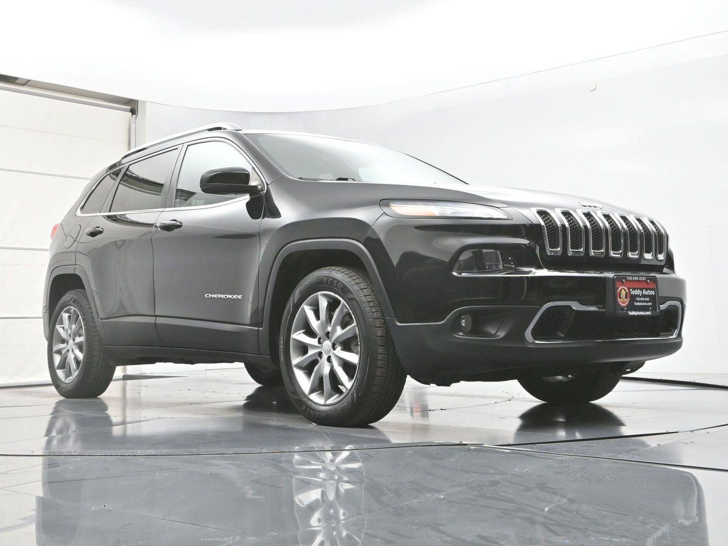 Used 2018 Jeep Cherokee Limited AWD/4WD image 26
