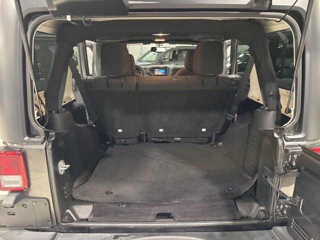 Used 2018 Jeep Wrangler Unlimited Sport S image 29