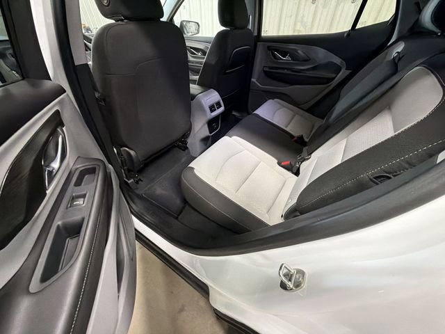 Used 2023 GMC Terrain SLE w/ Driver Convenience Package image 28