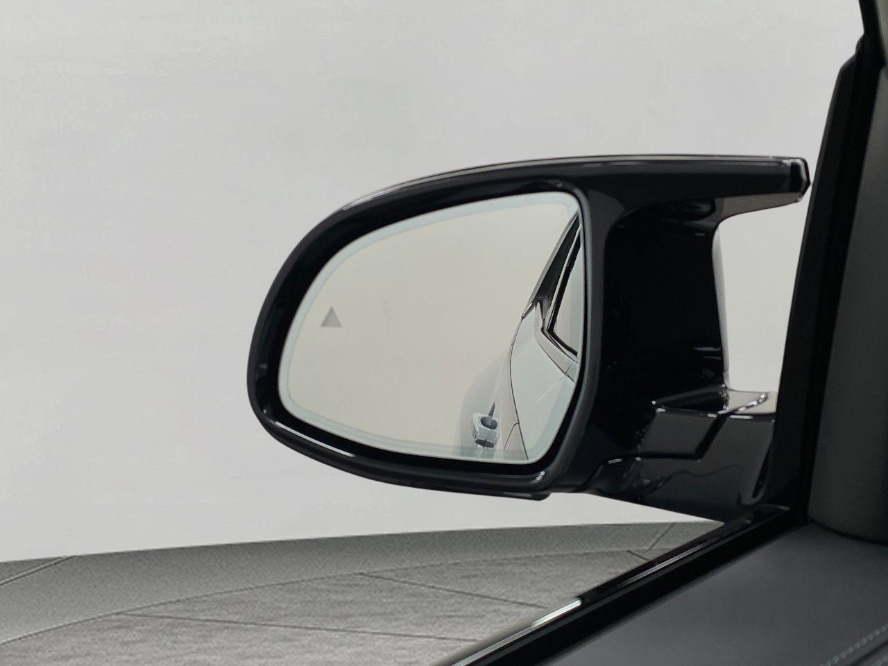 New 2026 BMW XM Label Red image 20