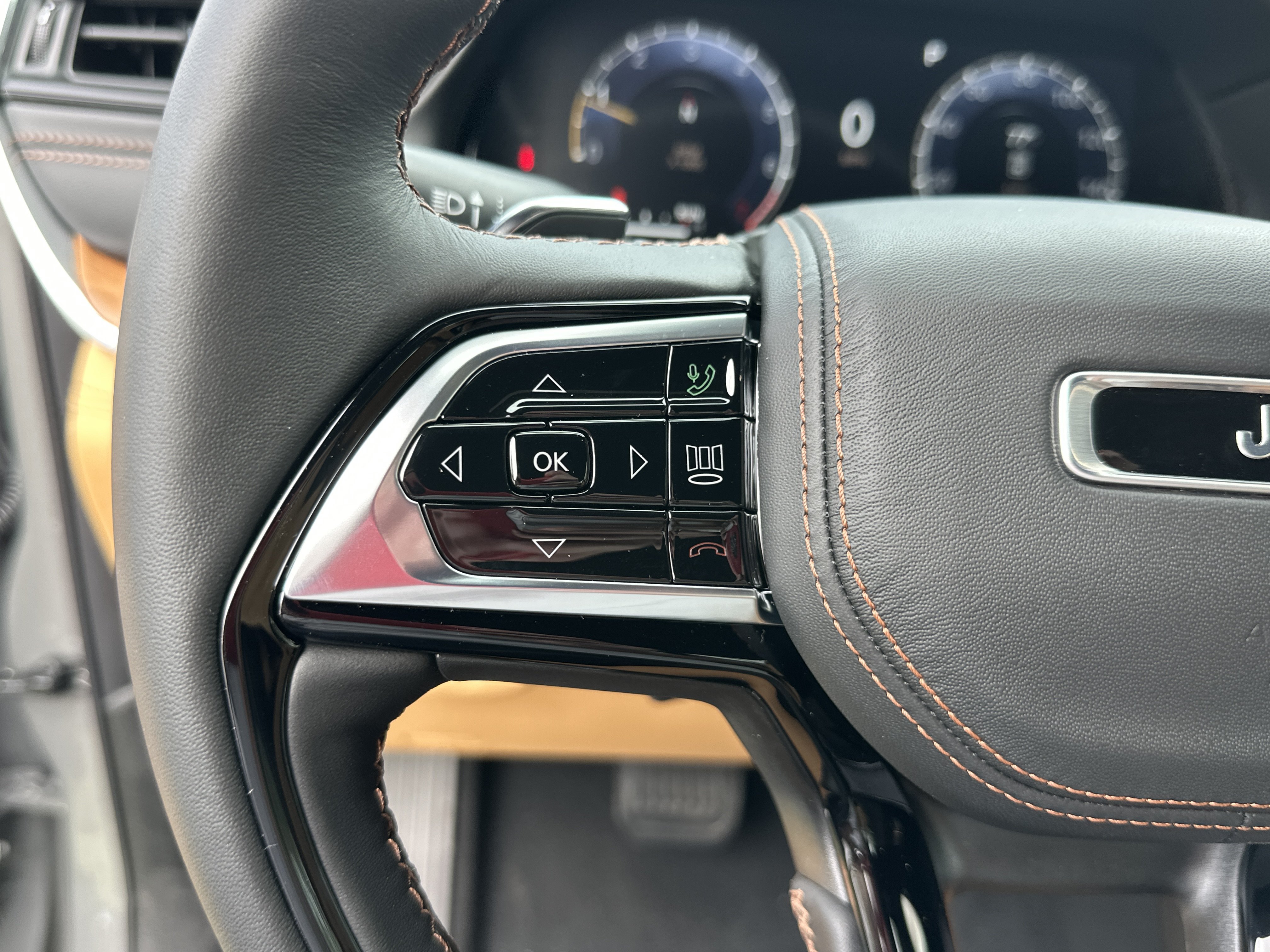 New 2027 Jeep Grand Cherokee Summit AWD/4WD image 10