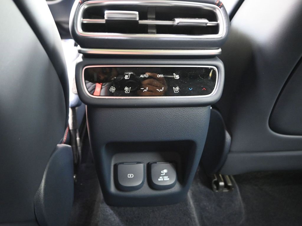 Used 2025 Genesis GV80 3.5T e-SC image 20