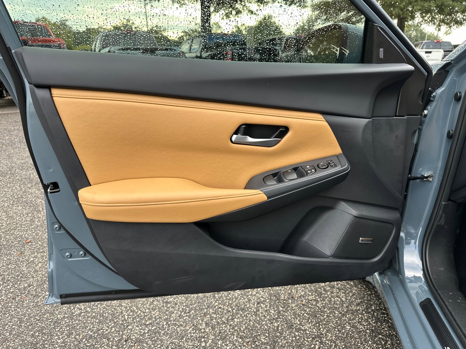 New 2025 Nissan Sentra SV w/ SV Premium Package image 10