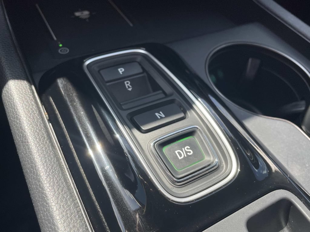 Used 2025 Honda Pilot EX-L image 22