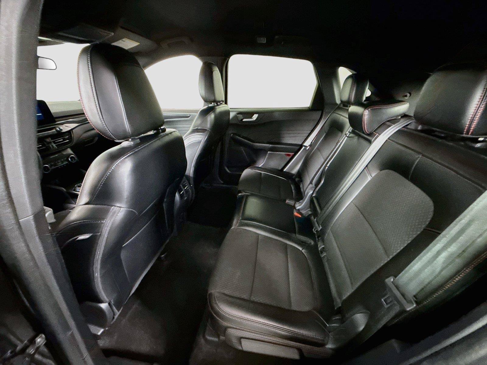 Used 2024 Ford Escape ST-Line AWD/4WD image 17