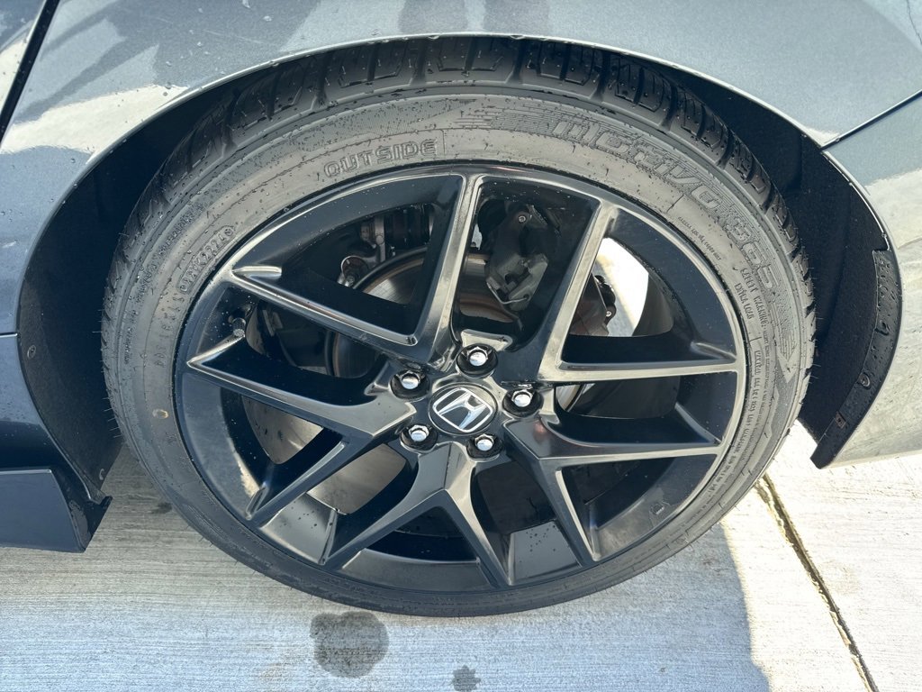 Used 2024 Honda Civic Sport image 16